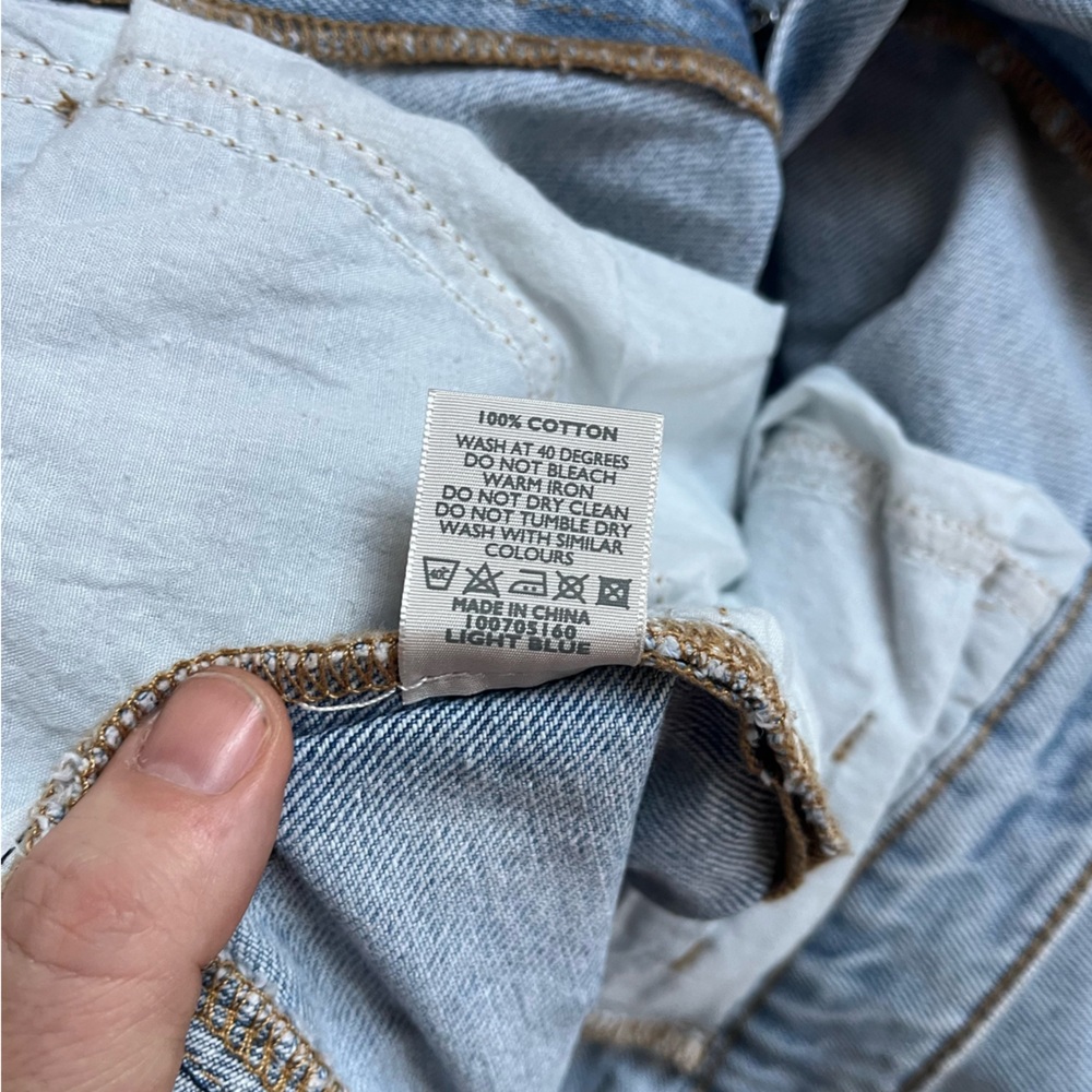 Poetry High Rise Cropped Tapered Jeans Light Wash Denim Size 10 - Picture 9 of 16